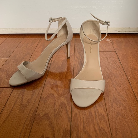 Beige heels - Picture 2 of 2